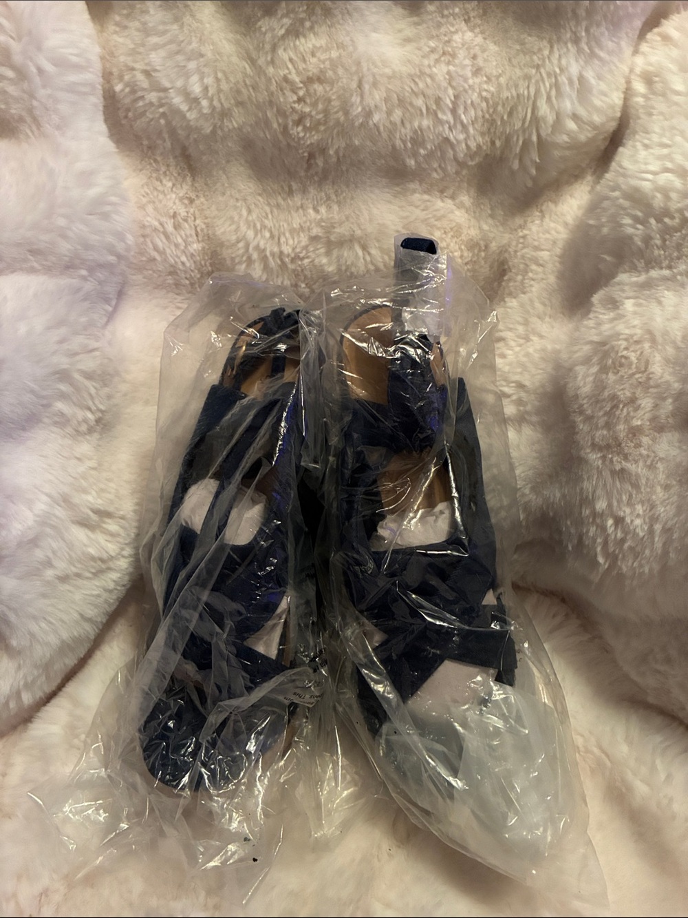 Women’s Navy Strappy Sandals - Stylish Open-Toe Heels..Denim look size 8.